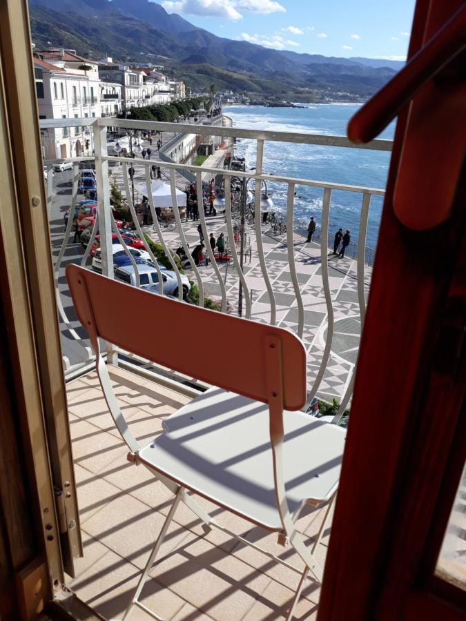 Il Molo Camere Per Vacanze 디아망테 외부 사진