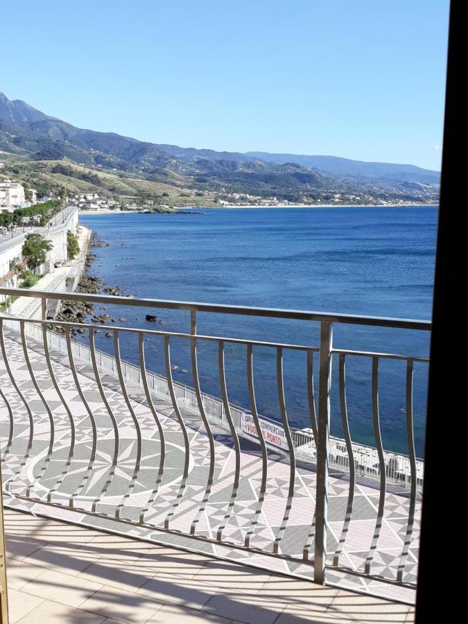 Il Molo Camere Per Vacanze 디아망테 외부 사진