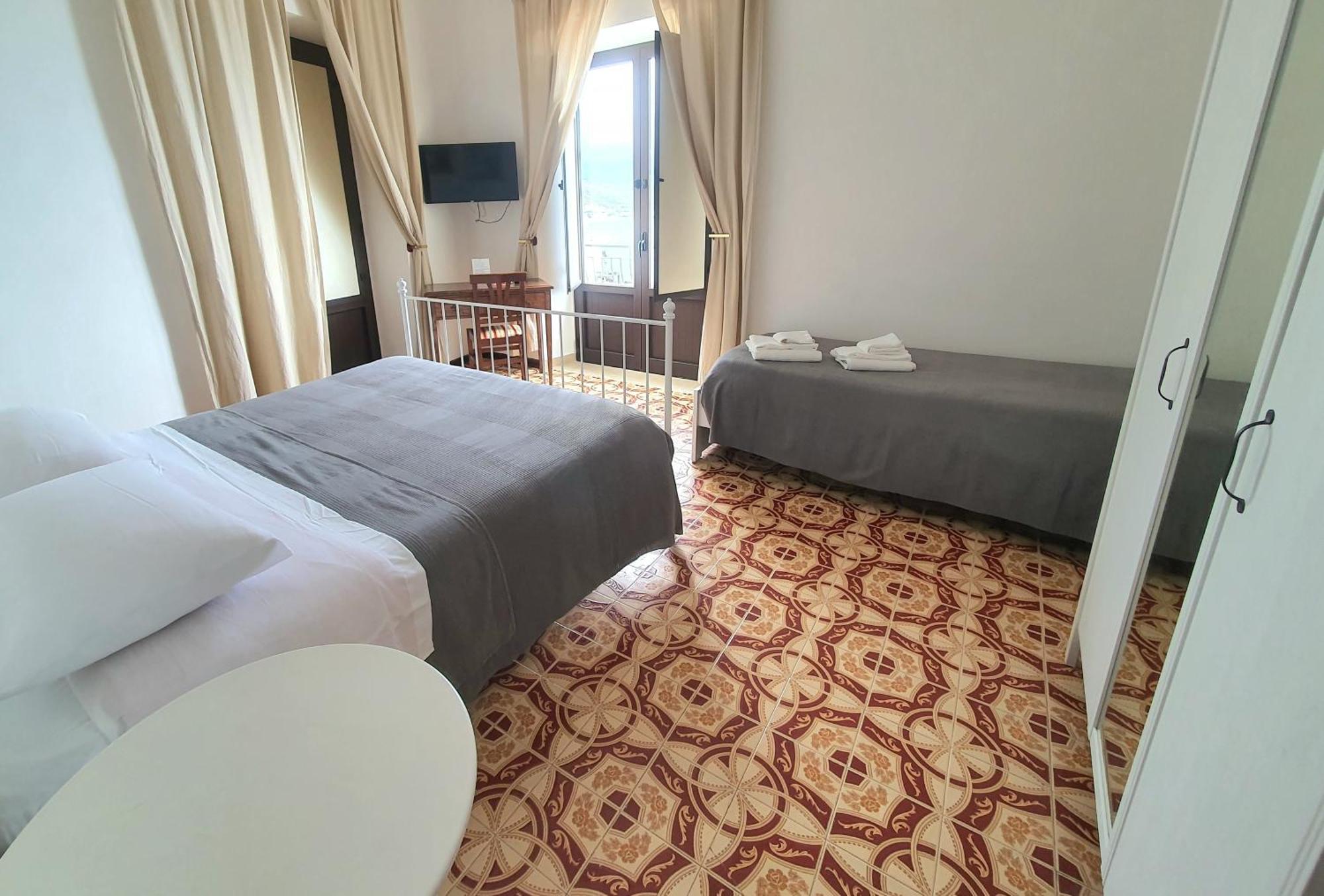 Il Molo Camere Per Vacanze 디아망테 외부 사진